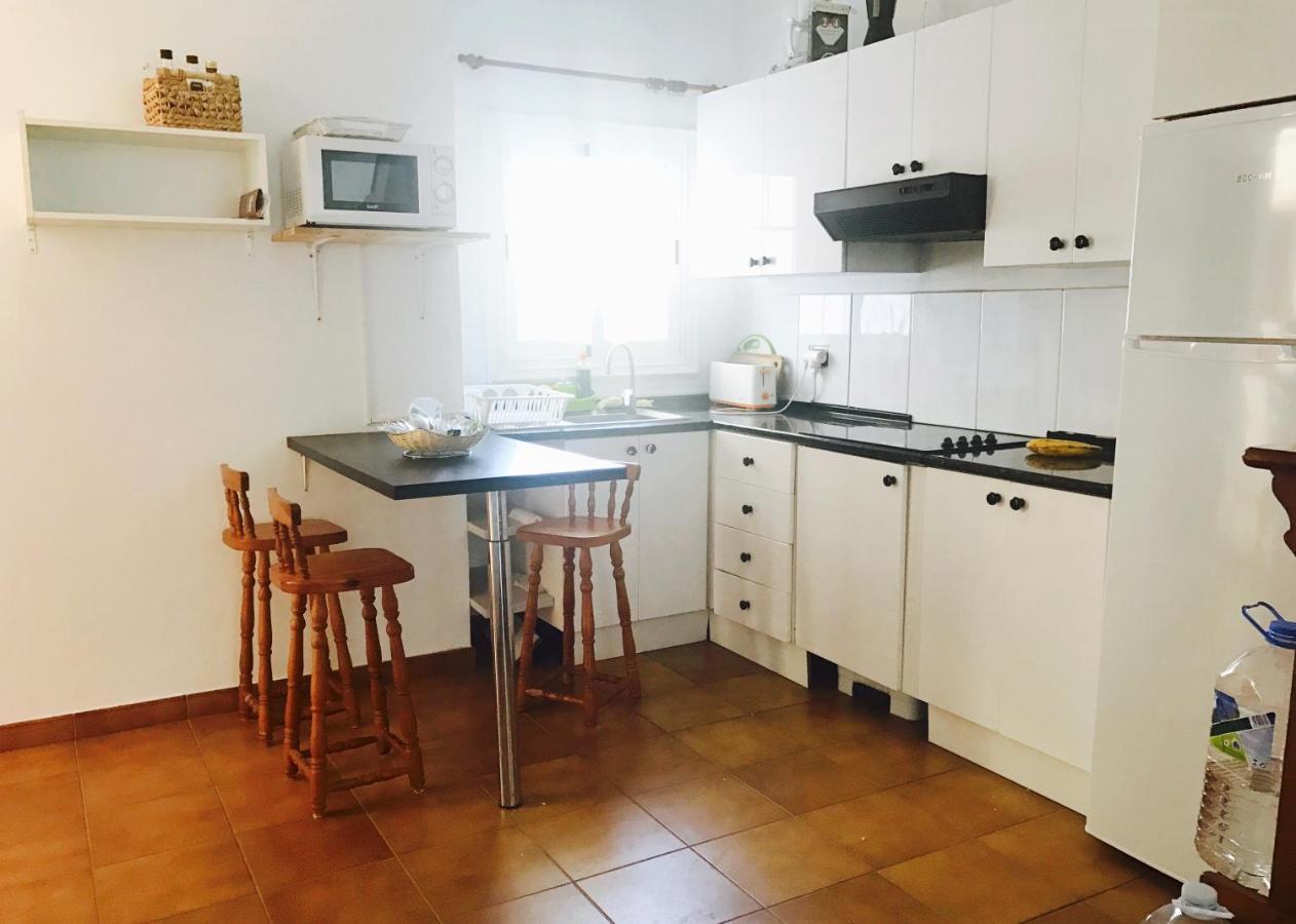 Wifi Tenerife Sur Guest House غراناديا دي أبونا المظهر الخارجي الصورة